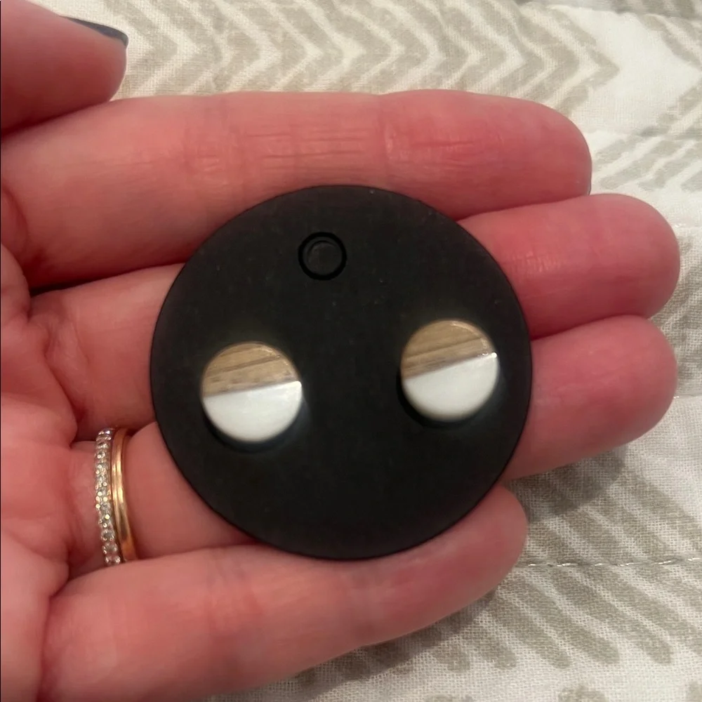 Black and White Round‎ Earrings